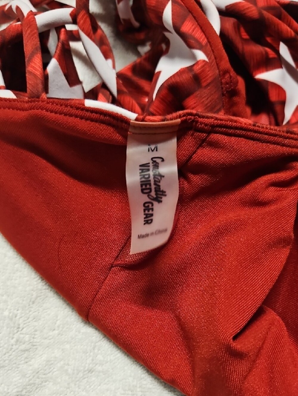 Constantly Varied Gear Red Star-Print Strappy Sports Bra - Picture 2 of 3